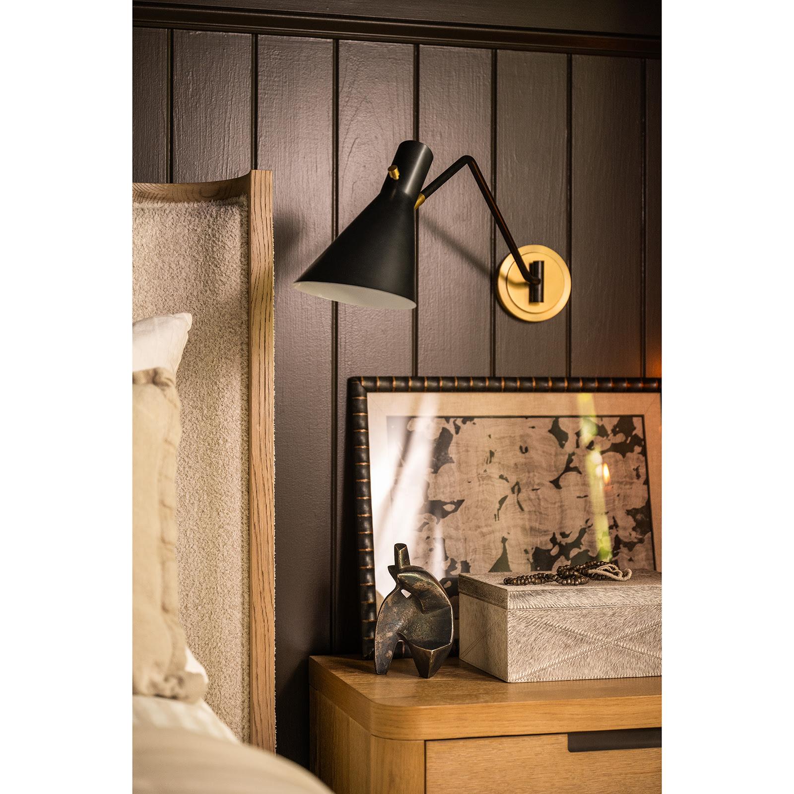 Spyder Single Arm Sconce | Regina Andrew Detroit